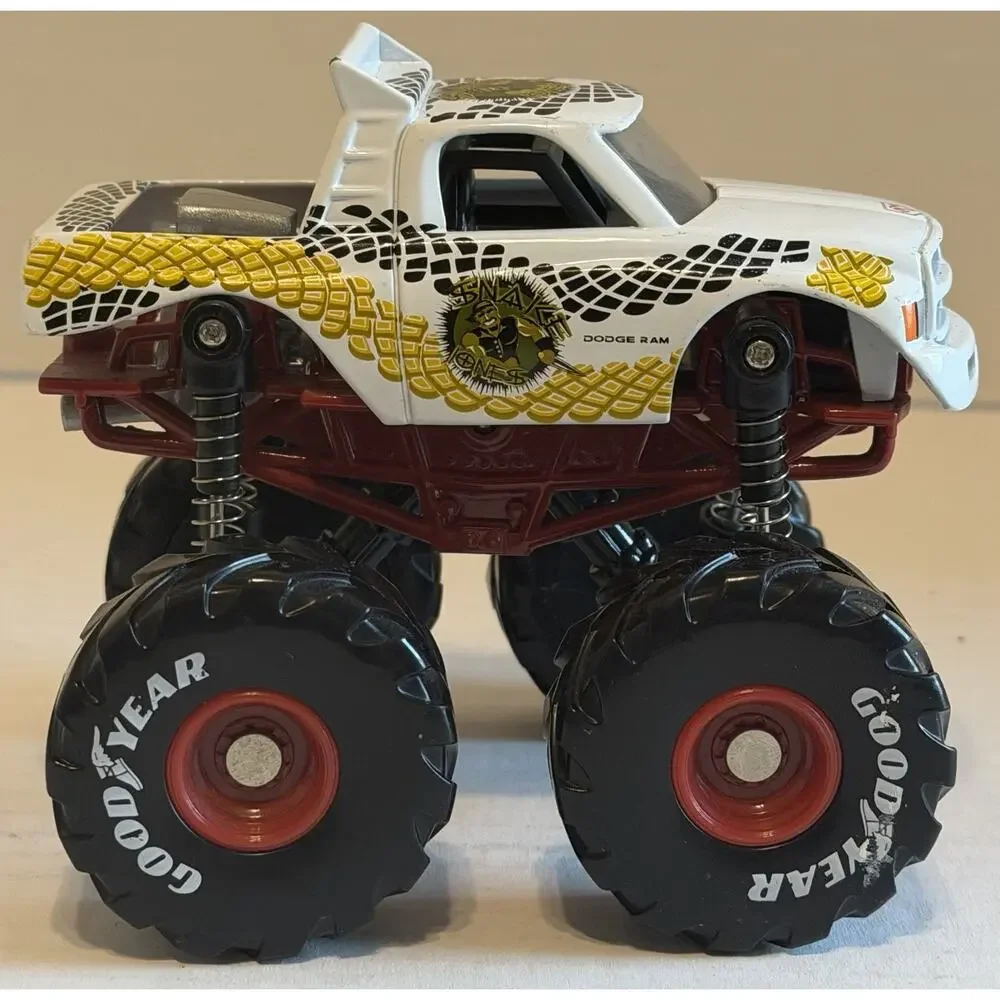 2001 SPIN MASTER METAL MAXX MEGA SHOCKS DODGE RAM Monster Truck FREE SHIPPING